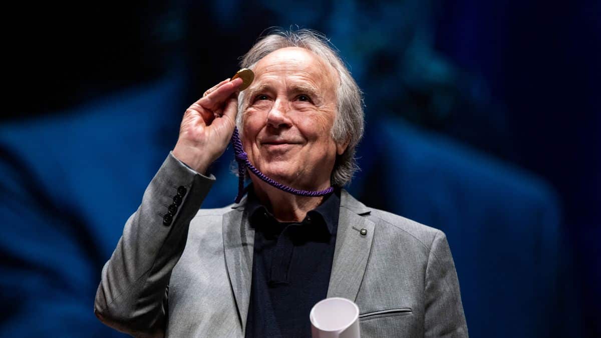 Joan Manuel Serrat fue reconocido con el galardón de Princesa de Asturias 2024