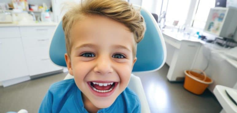 Expertos aclaran la regularidad con la que los niños deben ir al odontólogo