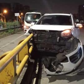 Nuevo accidente en el puente de Bochalema: Vehículo chocó contra baranda