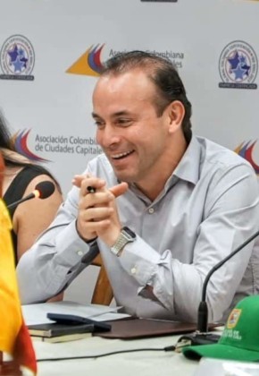 Alejandro Eder, alcalde de Cali, nuevo presidente de Asocapitales