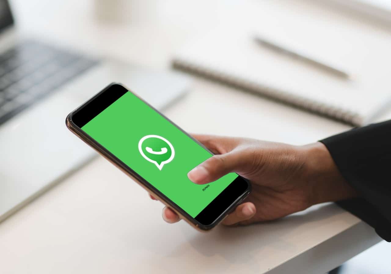 ¿Cómo recuperar un mensaje de WhatsApp que borró por error?