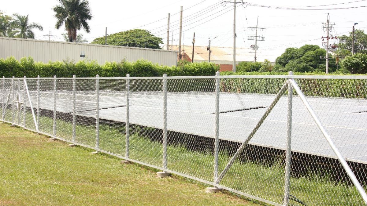 Ponen en funcionamiento nueva planta solar en Caloto, Cauca