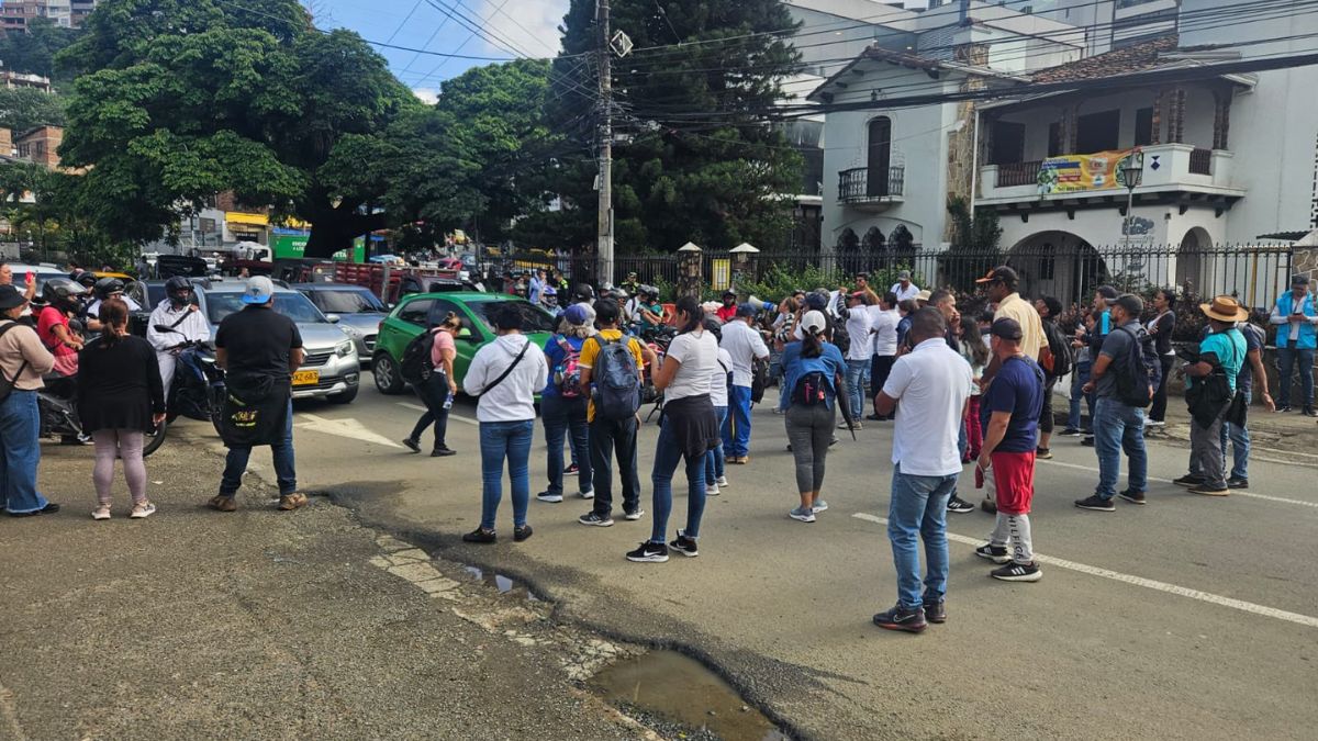 Rutas del MÍO suspendidas por protestas en el sector de la Portada al Mar