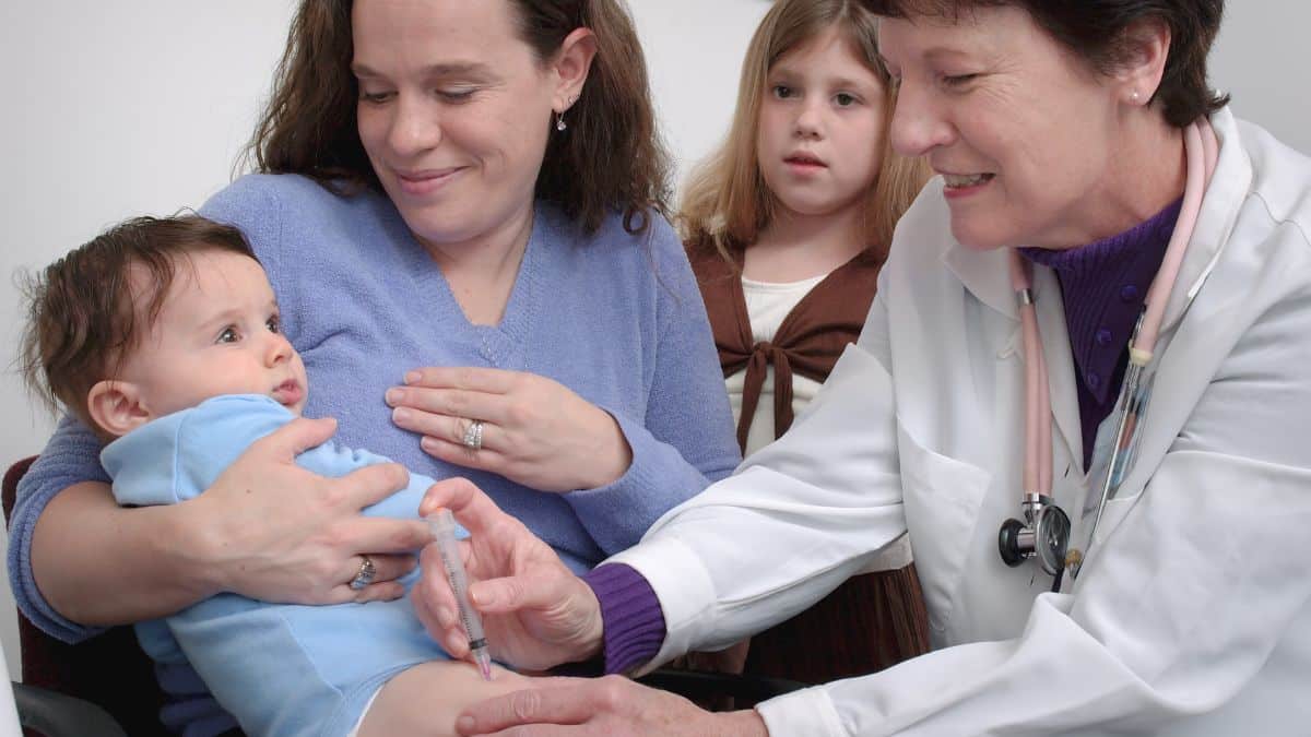 Estas son las vacunas que debería tener su bebé a los cuatro meses
