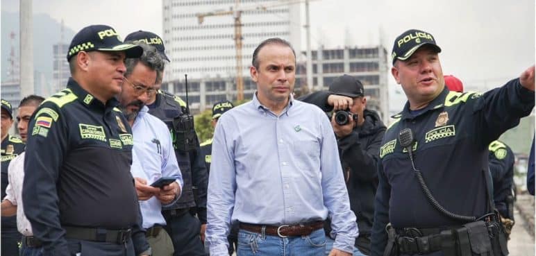 “No es aceptable que estén poniendo bombas en Cali”: Alcalde exige acciones al Gobierno