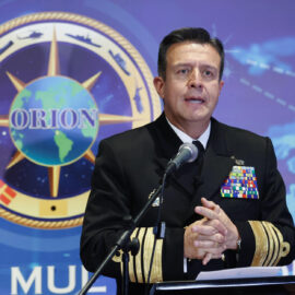 Petro nombró al Almirante Francisco Cubides como nuevo comandante de las Fuerzas Militares