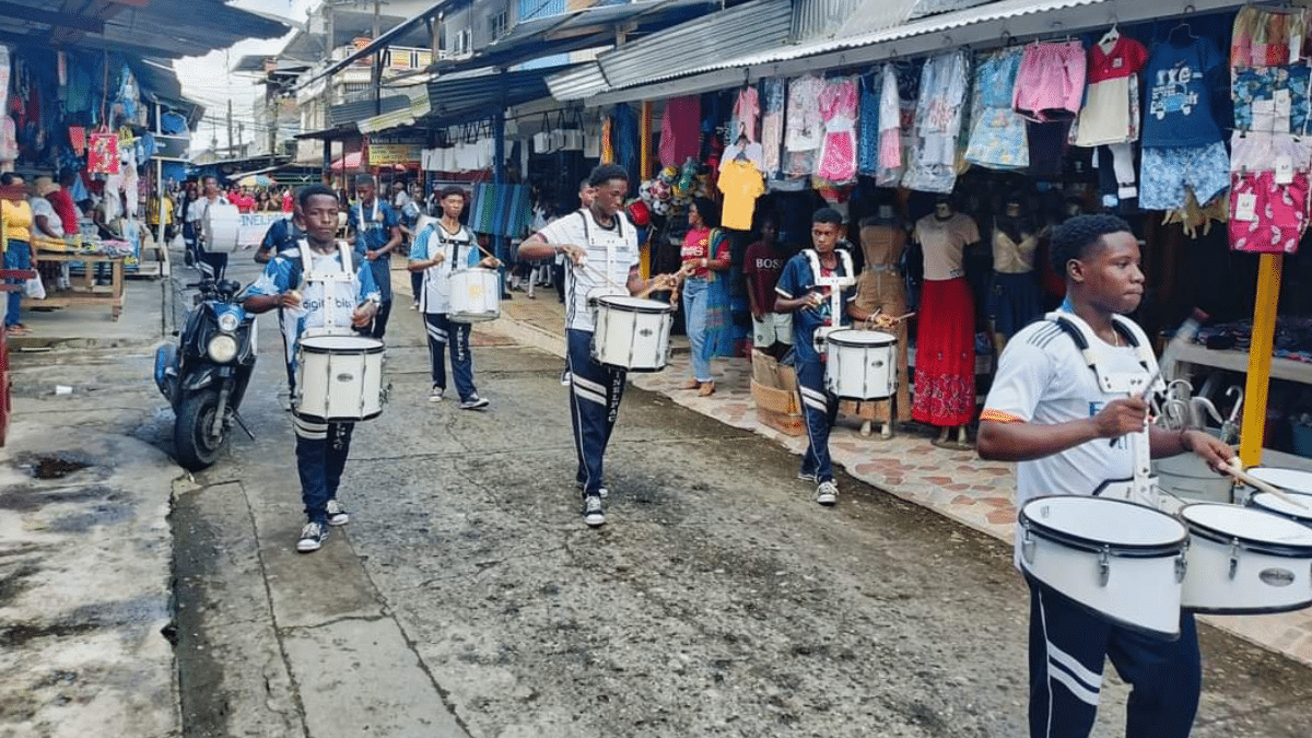 Arte para combatir violencia: Estudiantes en Nariño piden insumos para la Banda de Guerra