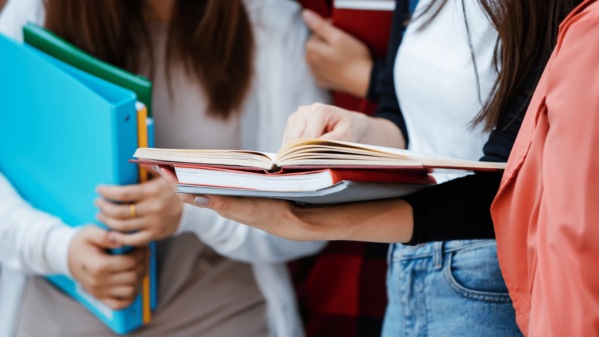 ¿No sabe qué carrera universitaria estudiar? Tenga en cuenta esto antes de tomar la decisión