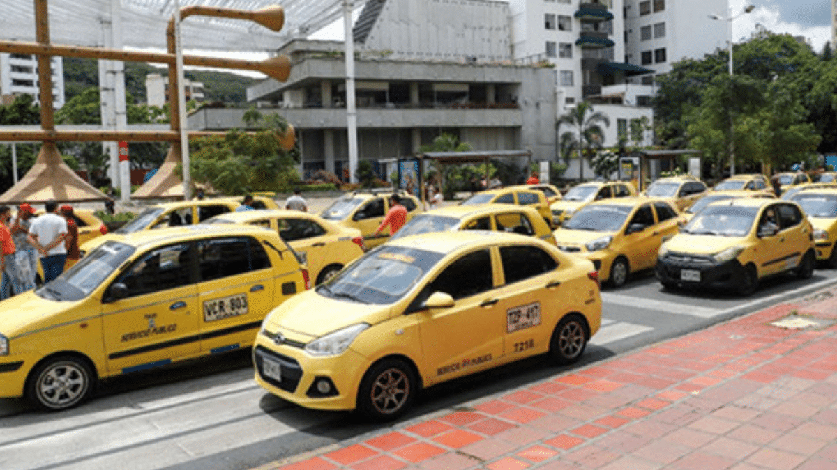 Taxistas de Cali anunciaron que se unirán al paro nacional en protesta contra el transporte ilegal