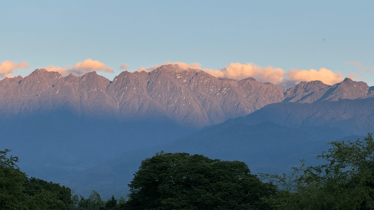 En imágenes: Así amanecieron los Farallones de Cali