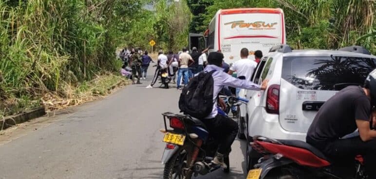 Bloqueada vía Panamericana por protestas de comunidad indígena