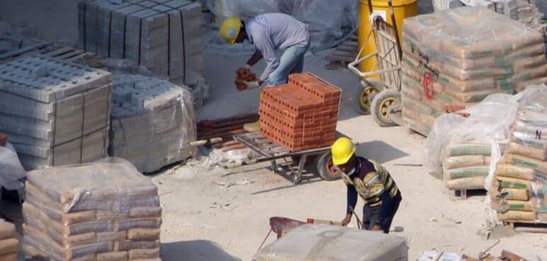 Así convertirán desechos de lodo de las plantas de tratamiento en materiales de construcción