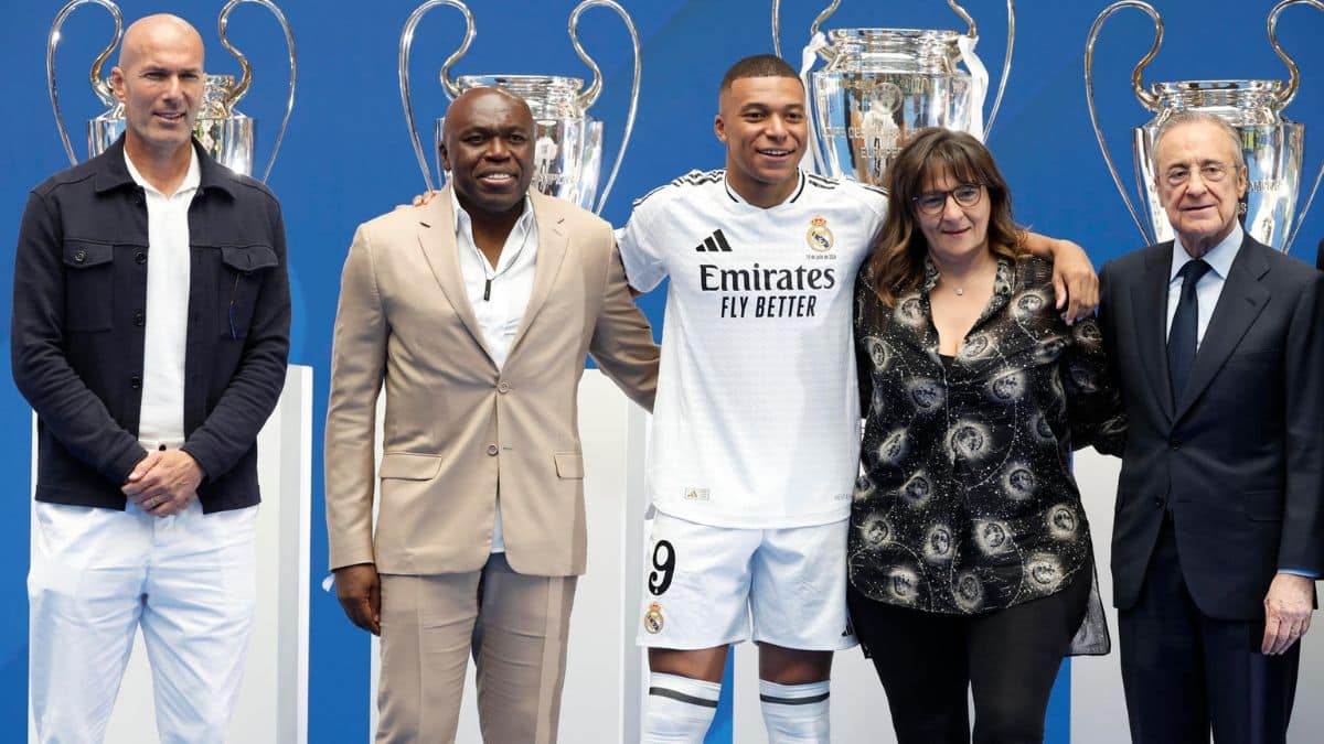 presentación Mbappé (4)