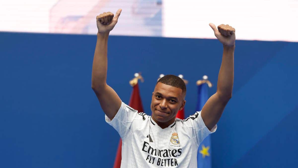 presentación Mbappé (4)