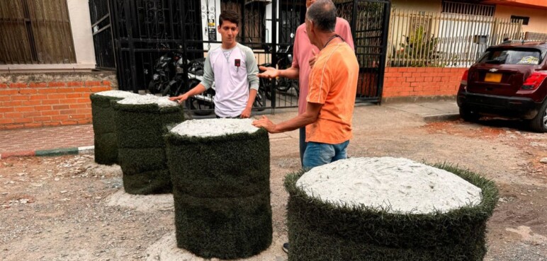 Habitantes del barrio Villacolombia inhabilitan una calle como medida de protección