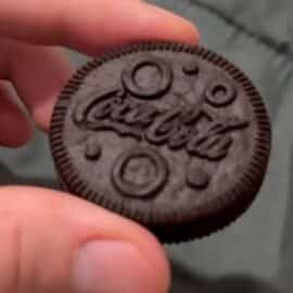 Coca-Cola lanza nuevo sabor inspirado en galletas oreo, ¿Te atreverías a probarla?