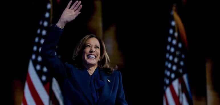 Kamala Harris anuncia revivir proyecto de ley migratorio bipartidista