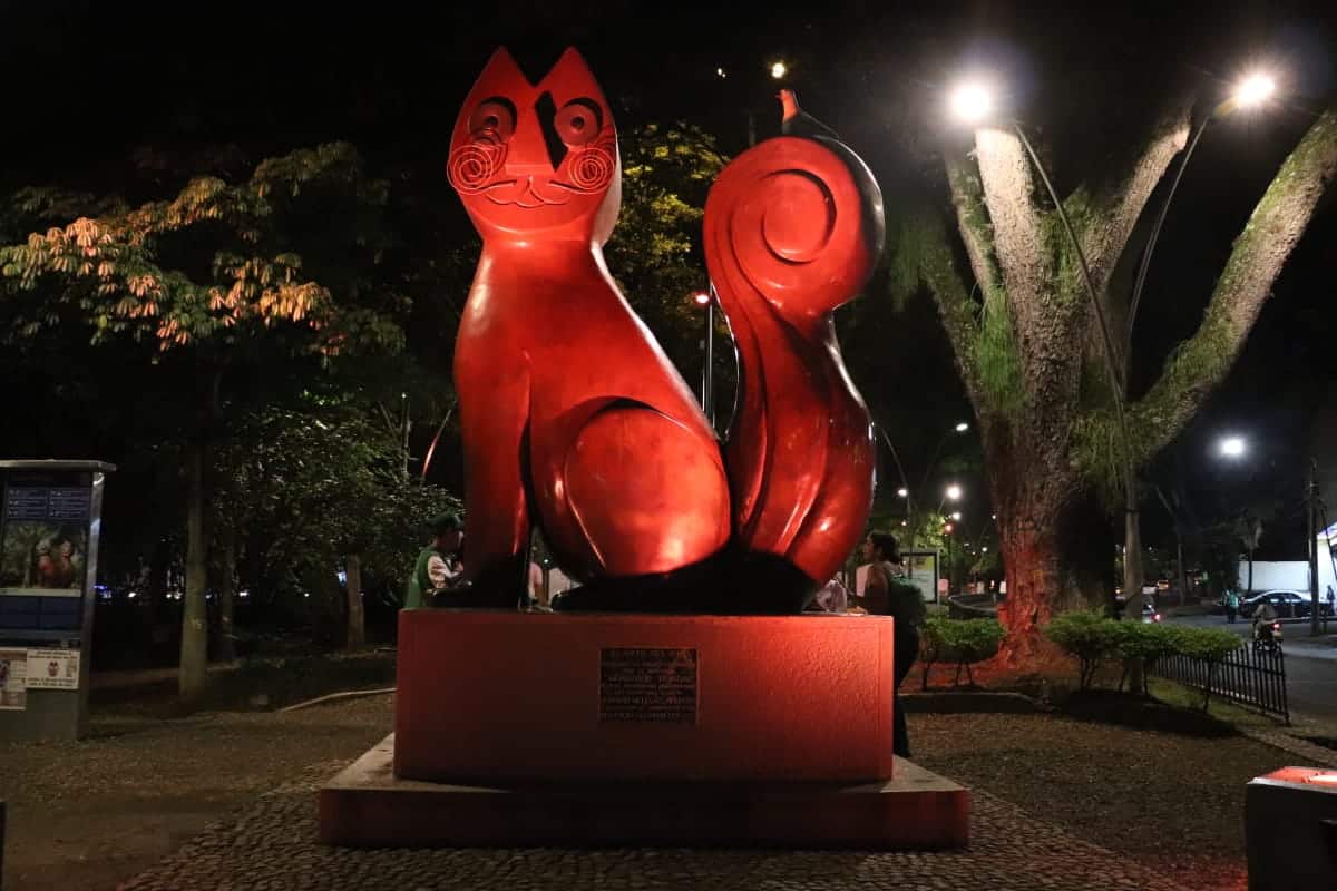 Iluminan monumentos