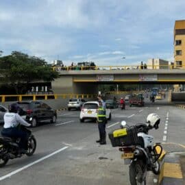 Entregan las obras del puente contiguo al Club Colombia, en el norte de Cali