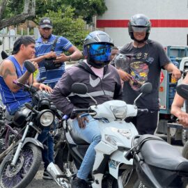 abastecimiento gasolineras en medio de paro de camioneros en Cali.