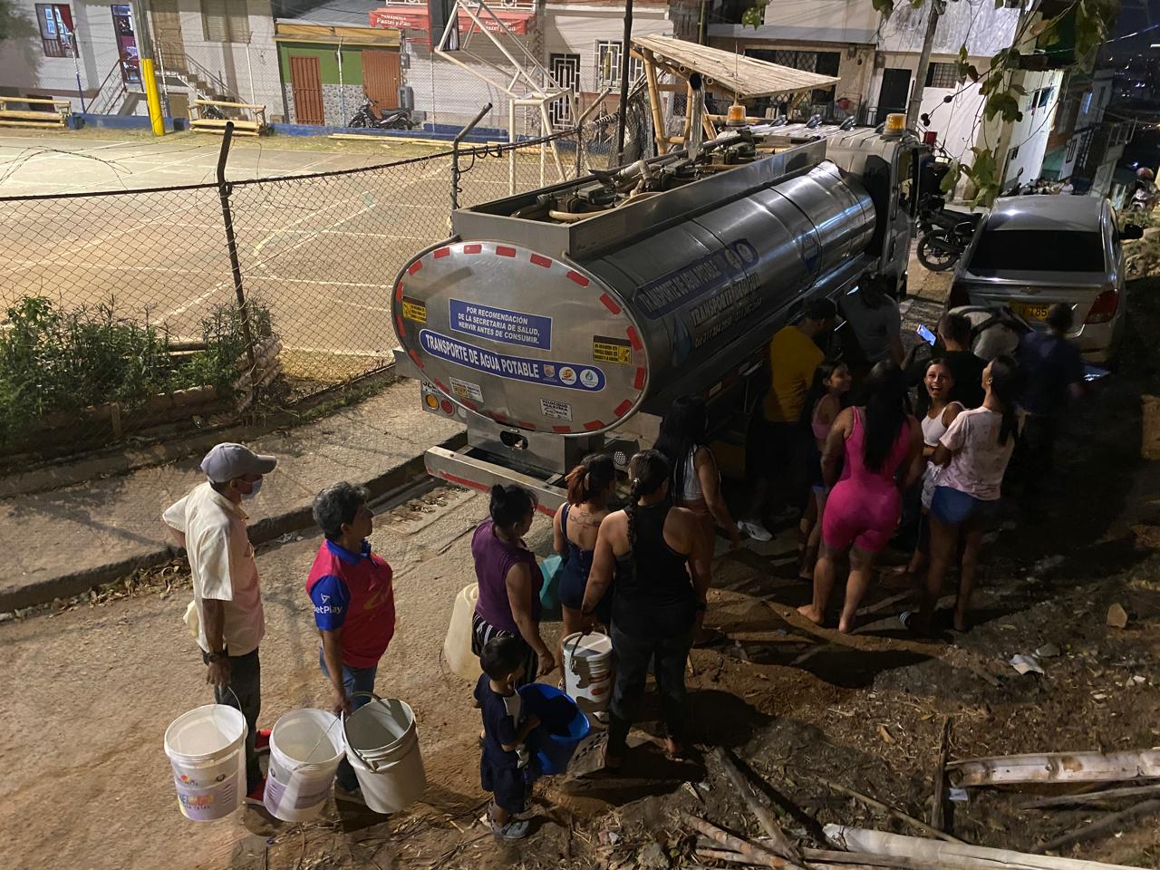 Cortes de agua afectan a sectores de ladera en Cali: habitantes exigen soluciones