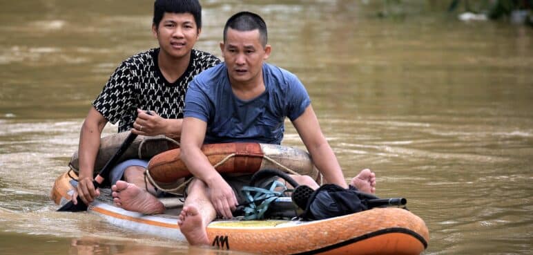 Aumenta a 179 la cifra de personas fallecidas por el tifón Yagi en Vietnam