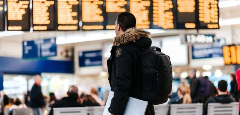 Tus derechos como pasajero aéreo: ¿Qué hacer ante cancelaciones y retrasos en vuelos?