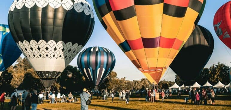 ¡Como de película! Lugares en Colombia donde puede pasear en globo aerostático