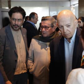 Gobierno y ELN volverán a reunirse tras 4 meses para buscar salida a crisis en diálogos