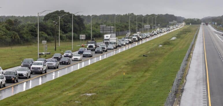 Más de 5 millones de personas, con orden de evacuación por la llegada de Milton