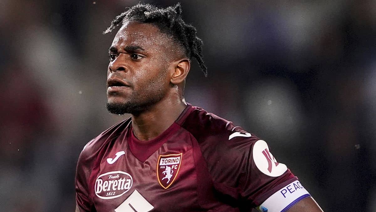 ¿Cuánto tiempo estará Duván Zapata de baja por su lesión de rodilla?