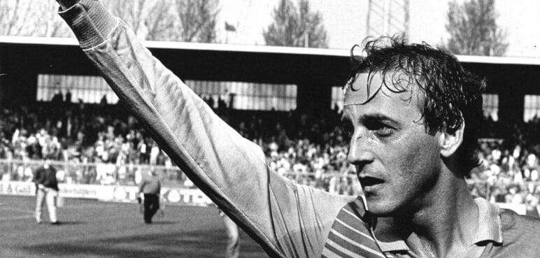 Fallece Johan Neeskens, uno de los 'escuderos' del fútbol holandés