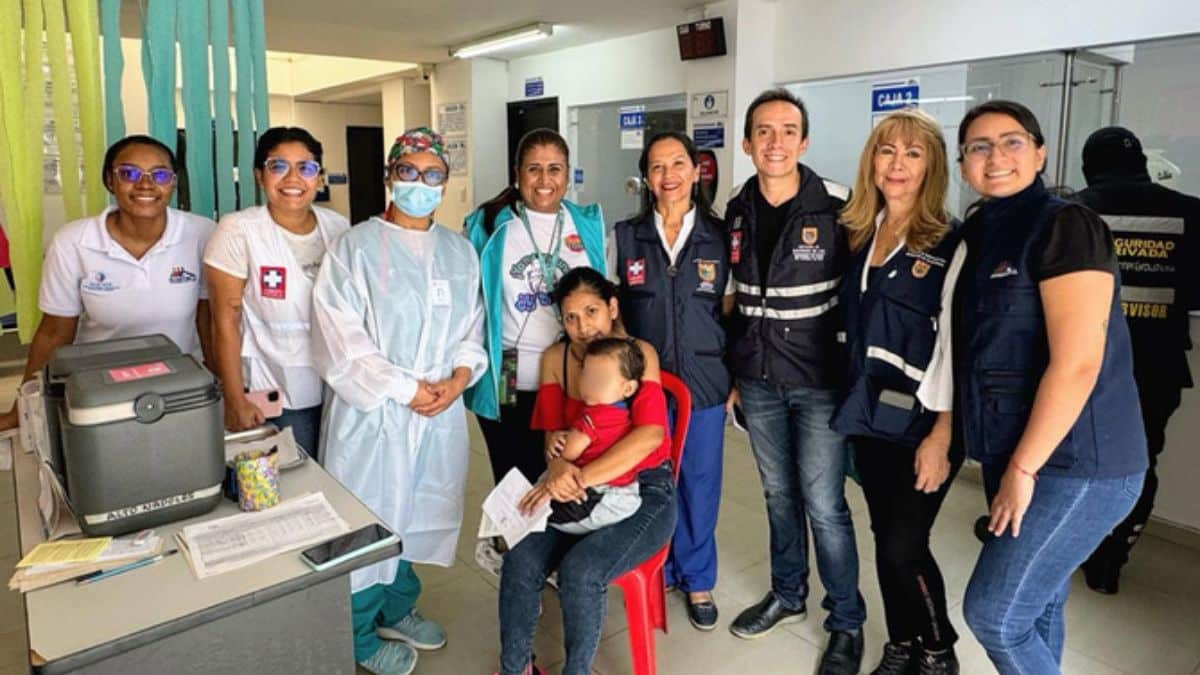 Menores de edad podrán acceder a servicios de salud gratuitos (sin cita previa) durante receso escolar