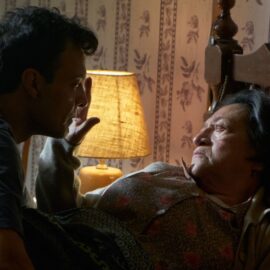 Del otro lado del jardín: la película del momento que desafía la moralidad