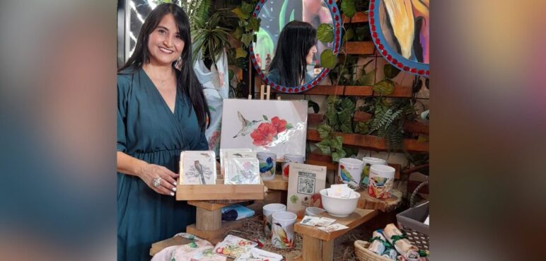 María Cristina Reyes: la mujer que transforma la biodiversidad en poesía artística