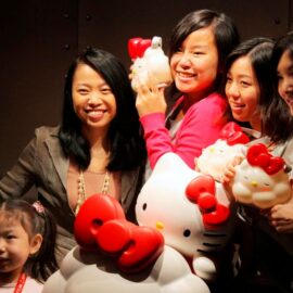 Hello Kitty está de cumpleaños: ¿Cuál es la edad del icónico muñeco?