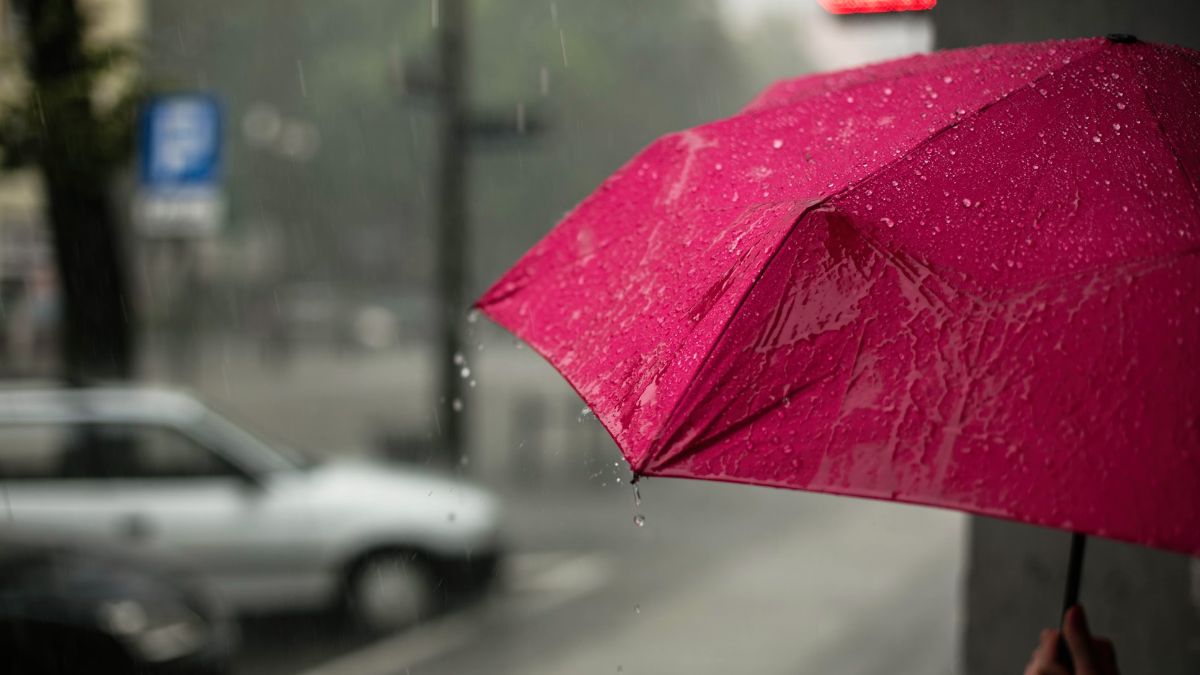 Se registran fuertes lluvias en la mañana de este martes; reportan congestión vial