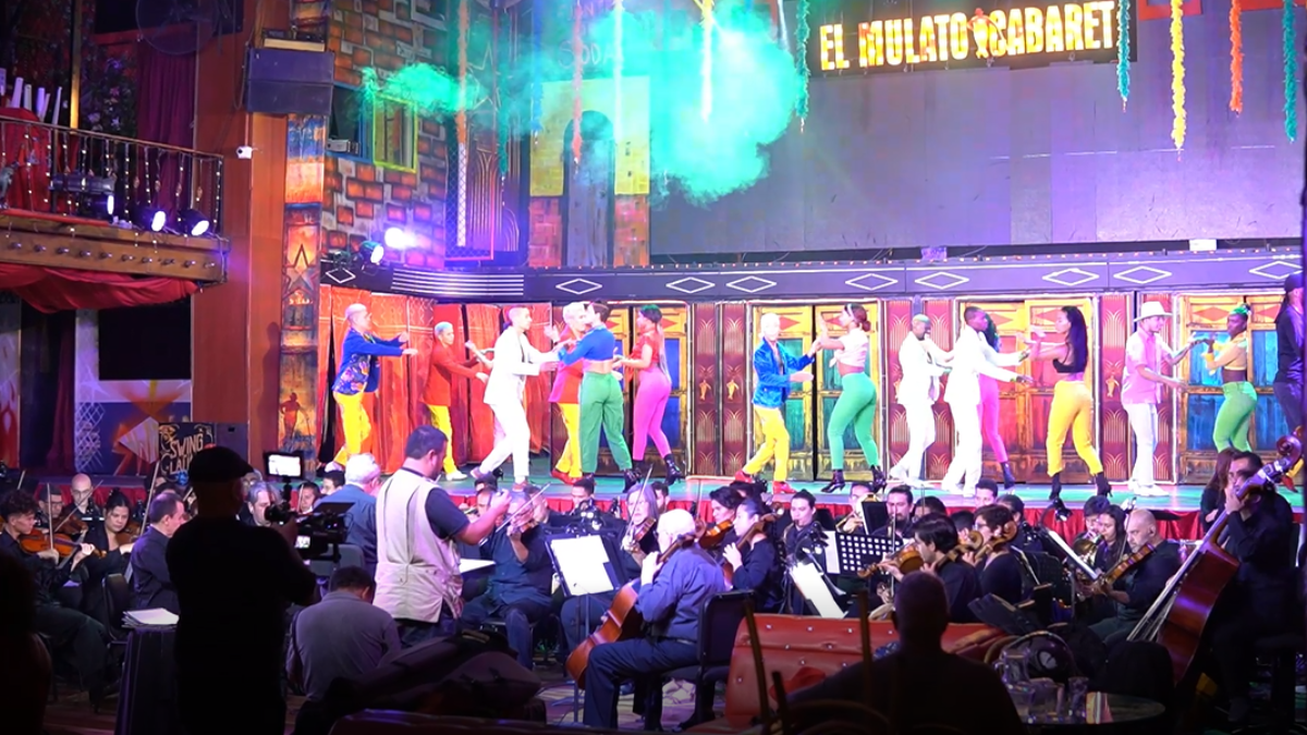 Sinfonía y salsa, la Filarmónica y Swing Latino se fusionan en una noche de gala