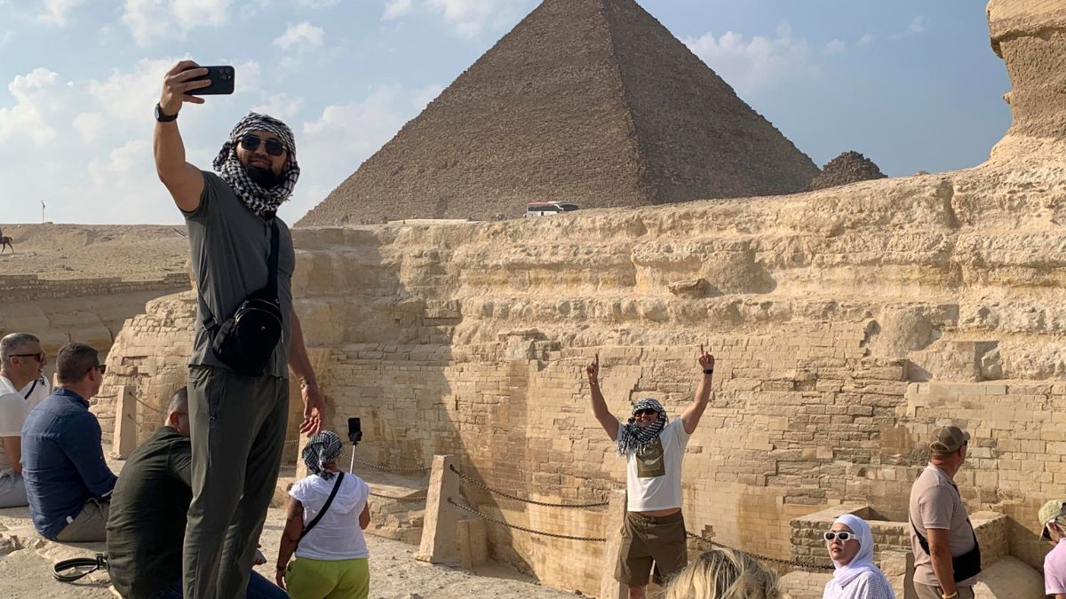 Esta es la estatua de 3.200 años de antigüedad que atrae turistas a Egipto