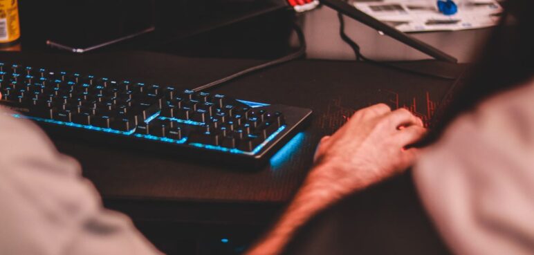 Conozca el videojuego de terror que domina las noches de Halloween en Colombia