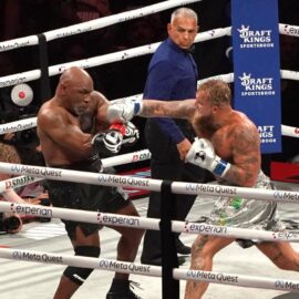 Así fue la pelea entre Mike Tyson y Jake Paul, ¿Cuánto dinero ganaron?