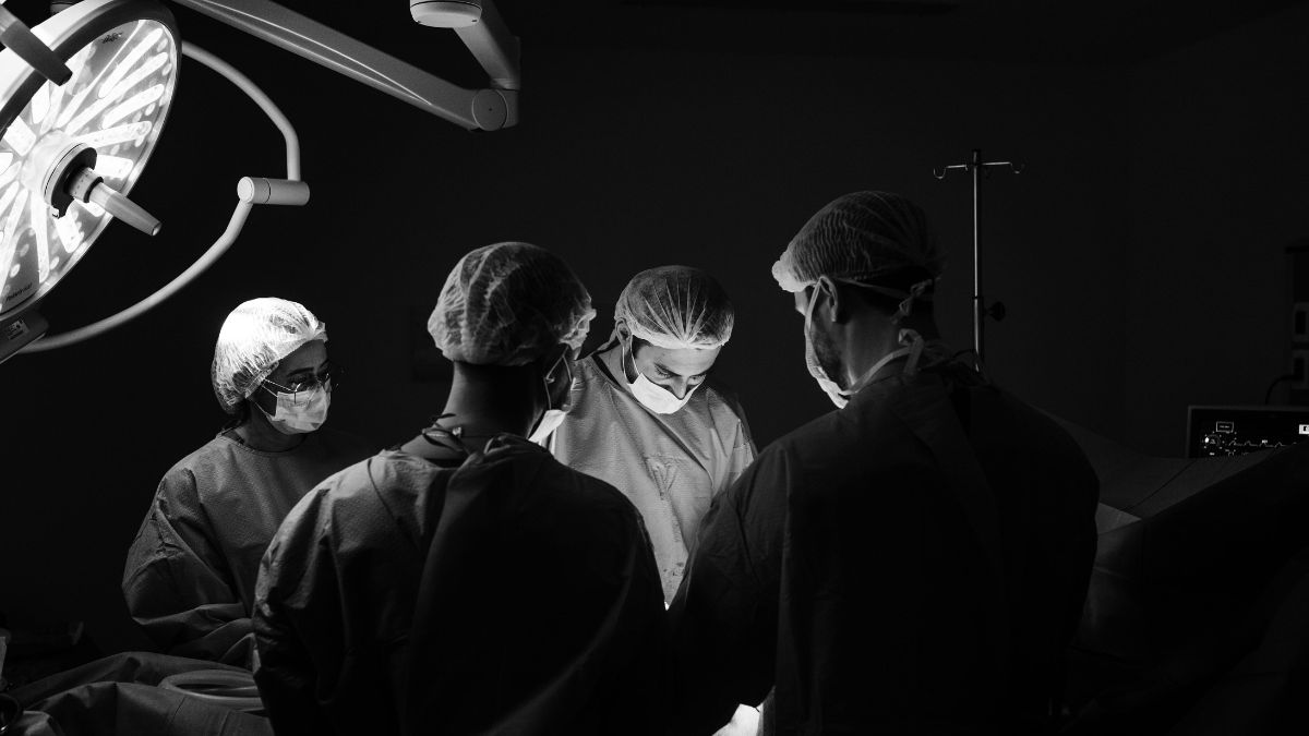 ¿La vasectomía es reversible? Experto aclara dudas