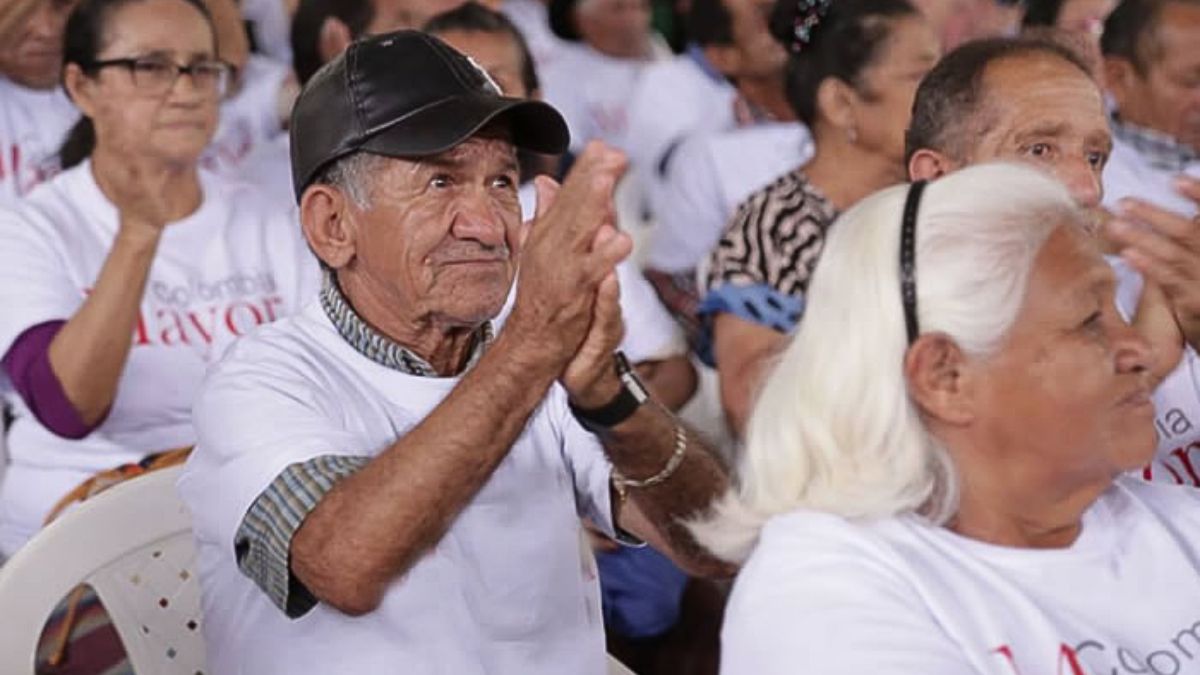 Salario mínimo 2025 en Colombia: ¿Cuándo se conocerá este valor?