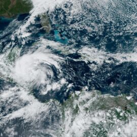 Tormenta Sara deja más de 47.000 afectados en Honduras, ¿cuál es la trayectoria de este fenómeno?