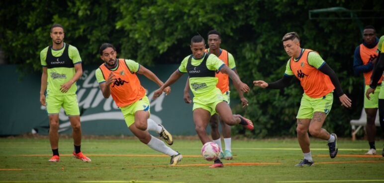 Se anuncian salidas en Deportivo Cali: Prácticamente un equipo completo