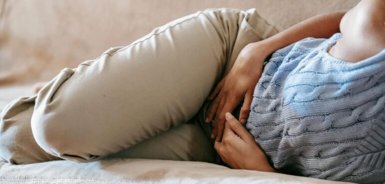 ¿Qué es el síndrome de ovario poliquístico? Experto aclara dudas