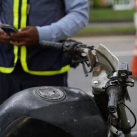¿Multas a las motocicletas ruidosas? esta ley permitiría comparendos