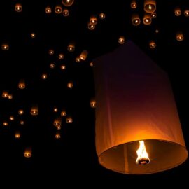 ¿Qué países celebran la Noche de Velitas y cómo lo hacen?