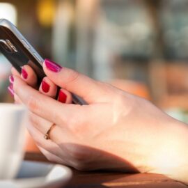 ¿Cómo proteger a los menores de los peligros en línea? Siga estas recomendaciones