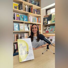 'Un lugar en el mundo', caleña presenta libro con mensaje de esperanza en la FilCali
